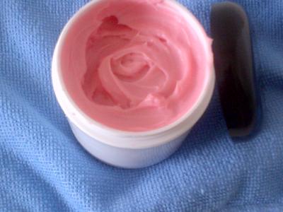 crème capillaire à l'hibiscus