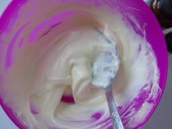 creme-capillaire-hydratante-cheveux-afro